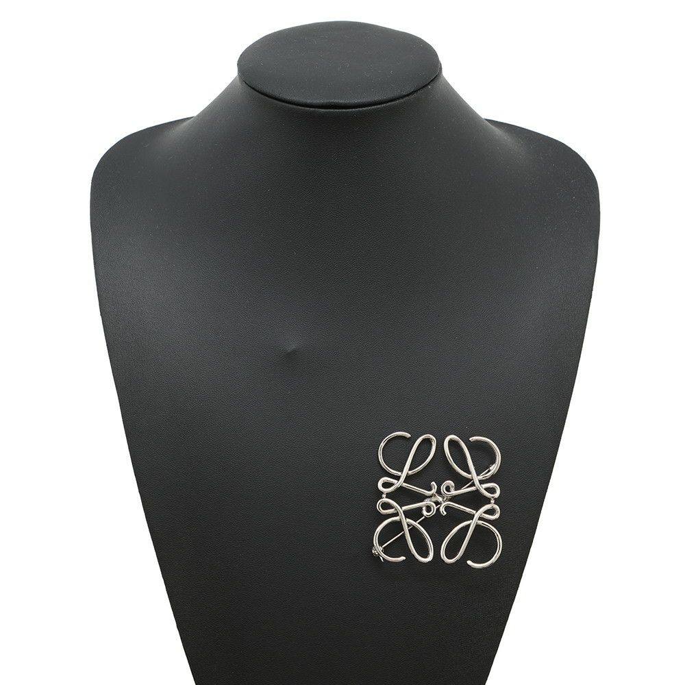 ロエベ ブローチ アナグラム 111.25.020 LOEWE アクセサリー