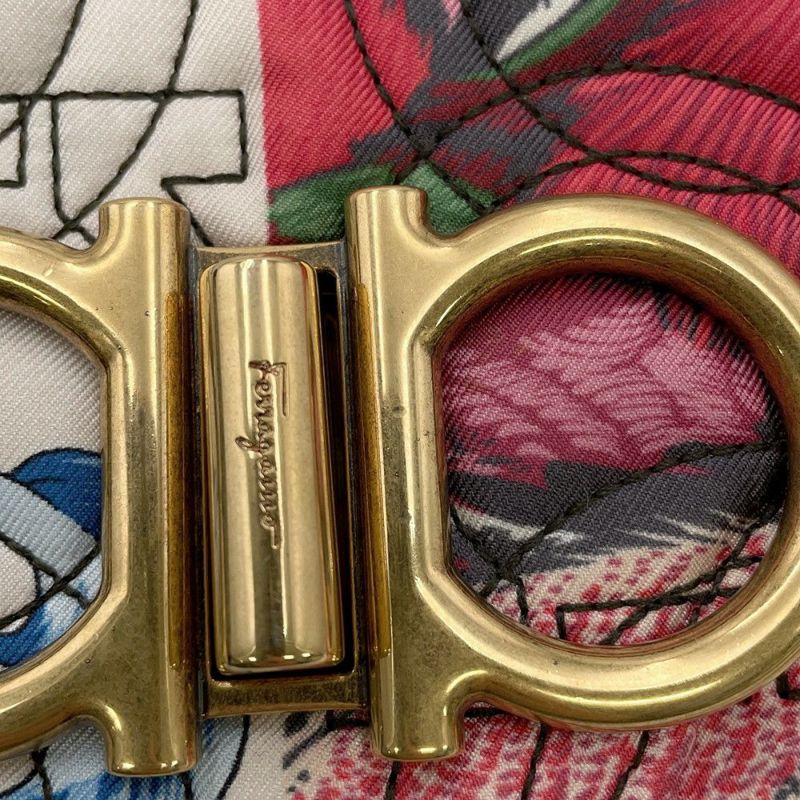 サルヴァトーレ・フェラガモ チェーンショルダーバッグ ガンチーニ ナイロン 21H454 Ferragamo