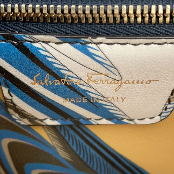 サルヴァトーレ・フェラガモ チェーンショルダーバッグ ガンチーニ ナイロン 21H454 Ferragamo