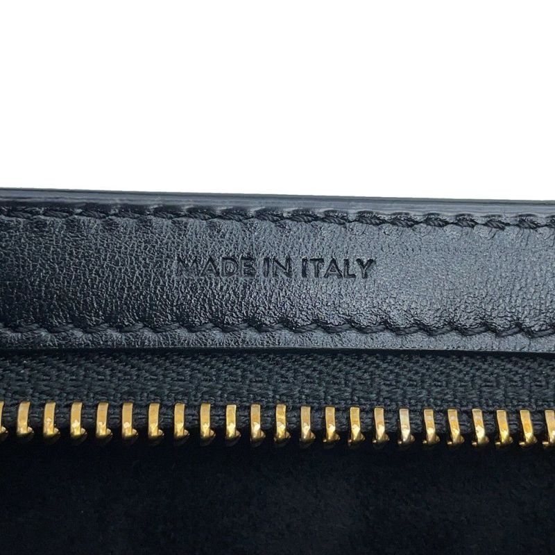 セリーヌ ショルダーバッグ キュイル トリオンフ レザー 198153DU3.38NO CELINE ワンショルダー 黒