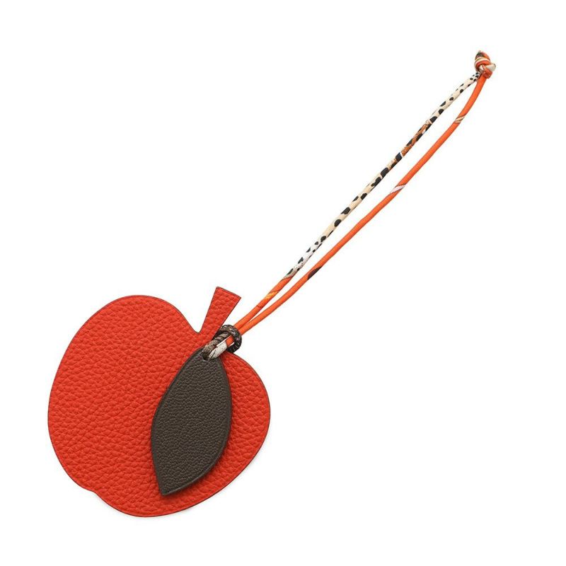 エルメス チャーム プティアッシュ りんご ルージュトマト/ブラウン シェブルミゾル/トゴ HERMES シェーブル アップル
