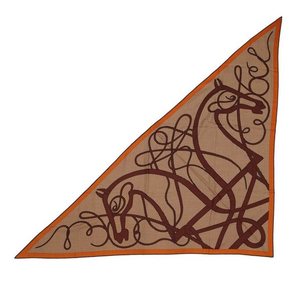 エルメス(HERMES)エルメス トライアングル ジェアン スカーフ
