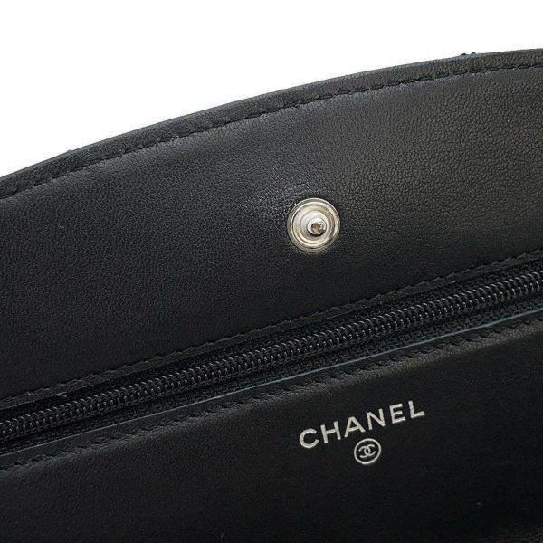 シャネル チェーンウォレット ブリリアント マトラッセ パテント ココマーク 長財布 A48692 CHANEL 財布 黒