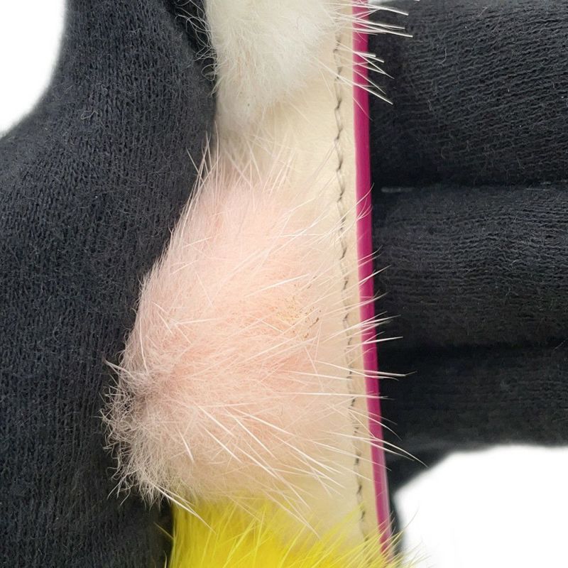 フェンディ ハンドストラップ ストラップユー ミニ ファー レザー FENDI
