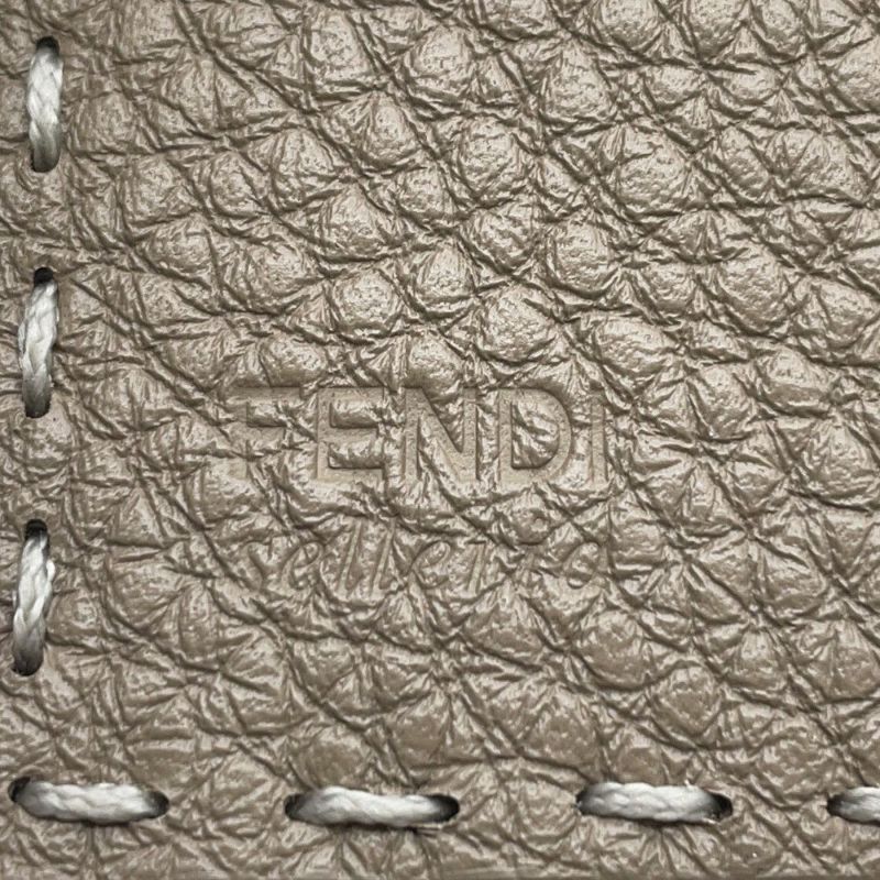 フェンディ カードケース ピーカブー セレリア 8M0501 FENDI パスケース