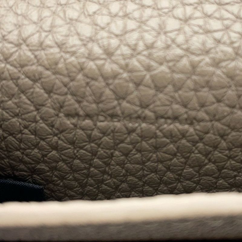 フェンディ カードケース ピーカブー セレリア 8M0501 FENDI パスケース