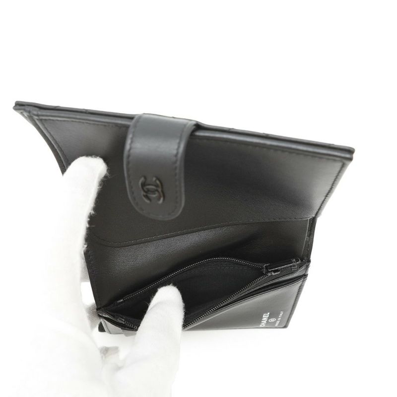 シャネル パスポートケース マトラッセ ココマーク カーフレザー AP3824 CHANEL 黒