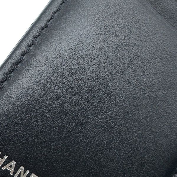 シャネル パスポートケース マトラッセ ココマーク カーフレザー AP3824 CHANEL 黒