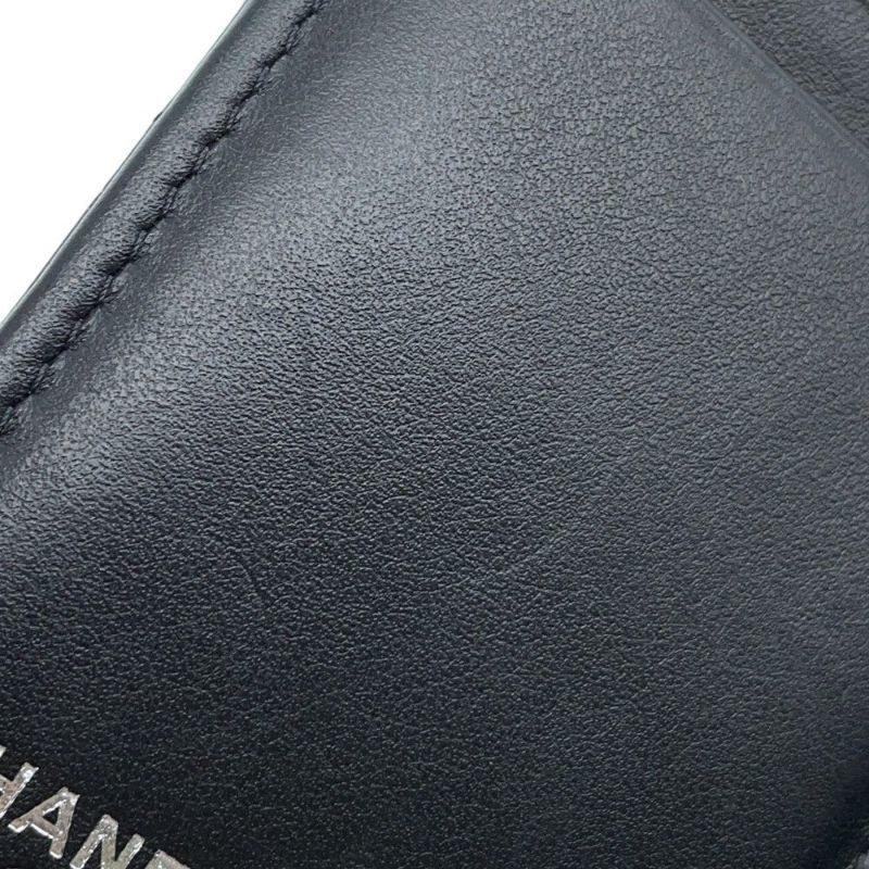 シャネル パスポートケース マトラッセ ココマーク カーフレザー AP3824 CHANEL 黒