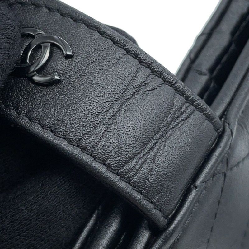 シャネル パスポートケース マトラッセ ココマーク カーフレザー AP3824 CHANEL 黒