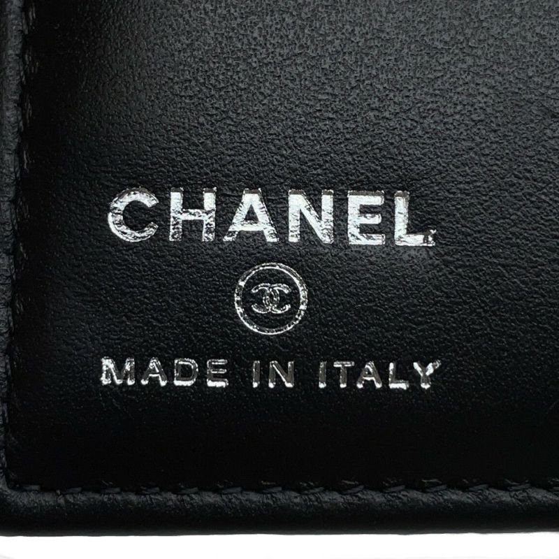 シャネル パスポートケース マトラッセ ココマーク カーフレザー AP3824 CHANEL 黒