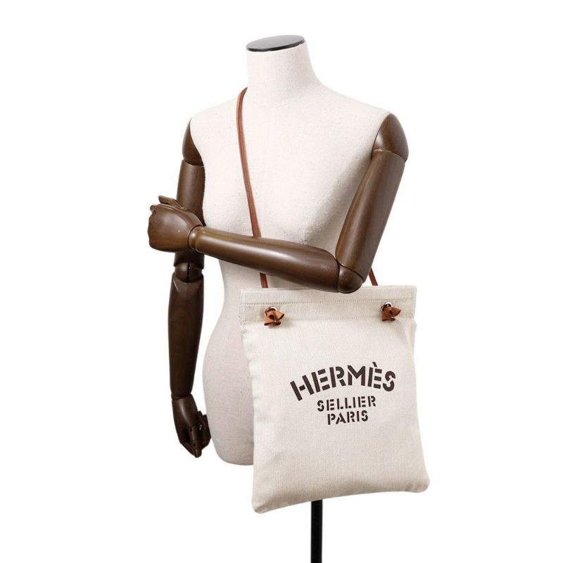 エルメス ショルダーバッグ サック アリーヌMM エクリュ/フォーヴ/シルバー金具 トワルシェブロン/バレニア B刻印