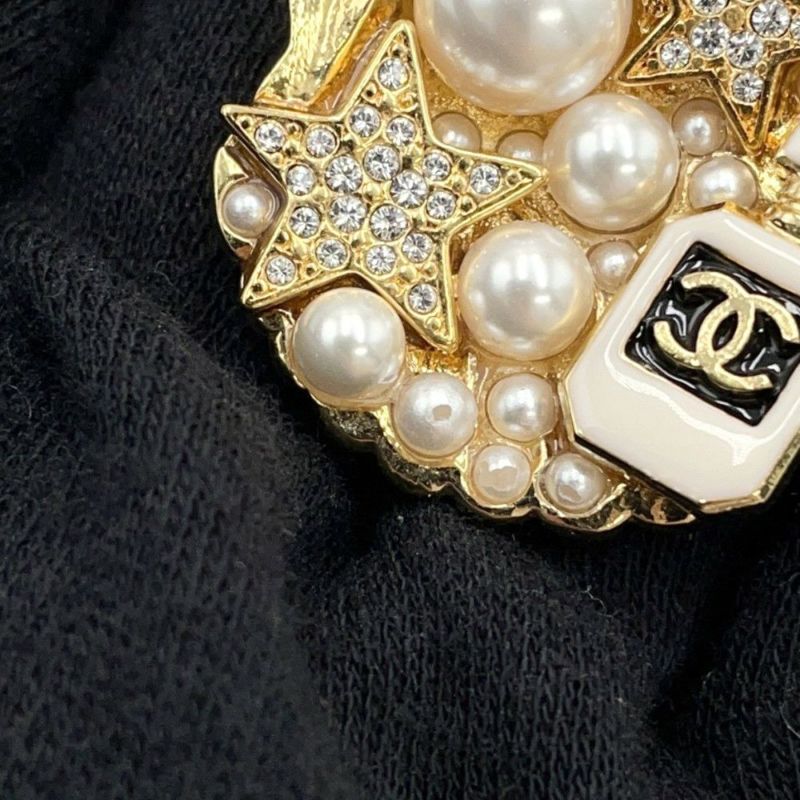 シャネル イヤリング ココマーク 貝殻モチーフ フェイクパール ラインストーン C25 C ABF071 CHANEL アクセサリー