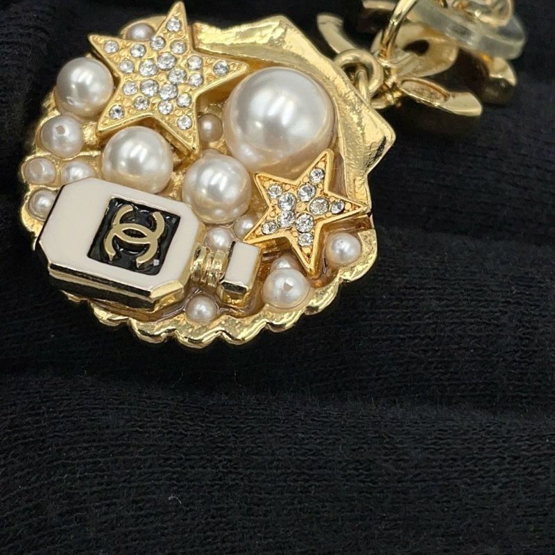 シャネル イヤリング ココマーク 貝殻モチーフ フェイクパール ラインストーン C25 C ABF071 CHANEL アクセサリー