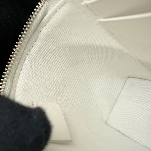 シャネル ハンドバッグ マトラッセ ココマーク バニティケース キャビアスキン AP4404 CHANEL 白 2way ヴァニティ