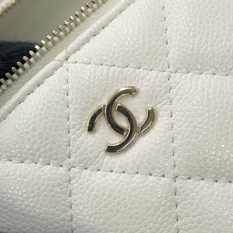 シャネル ハンドバッグ マトラッセ ココマーク バニティケース キャビアスキン AP4404 CHANEL 白 2way ヴァニティ