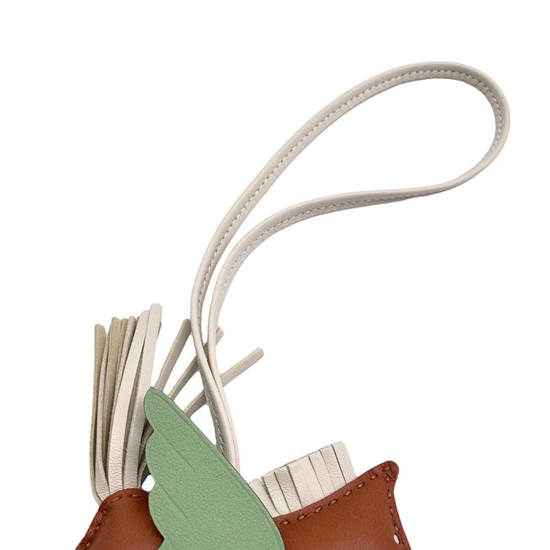 エルメス バッグチャーム ロデオPM ペガサスゴールド/ヴェールクリケット/クレ ラムスキン B刻印