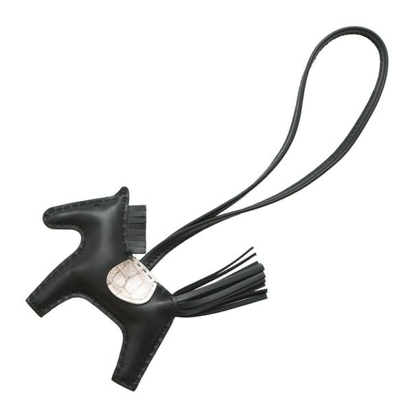 エルメス バッグチャーム ロデオ PM タッチ ブラック/ヒマラヤ ラムスキン/ニロティカスマット W刻印 黒