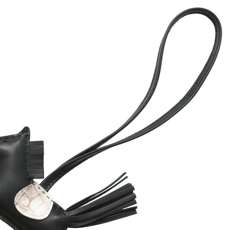 エルメス バッグチャーム ロデオ PM タッチ ブラック/ヒマラヤ ラムスキン/ニロティカスマット W刻印 黒