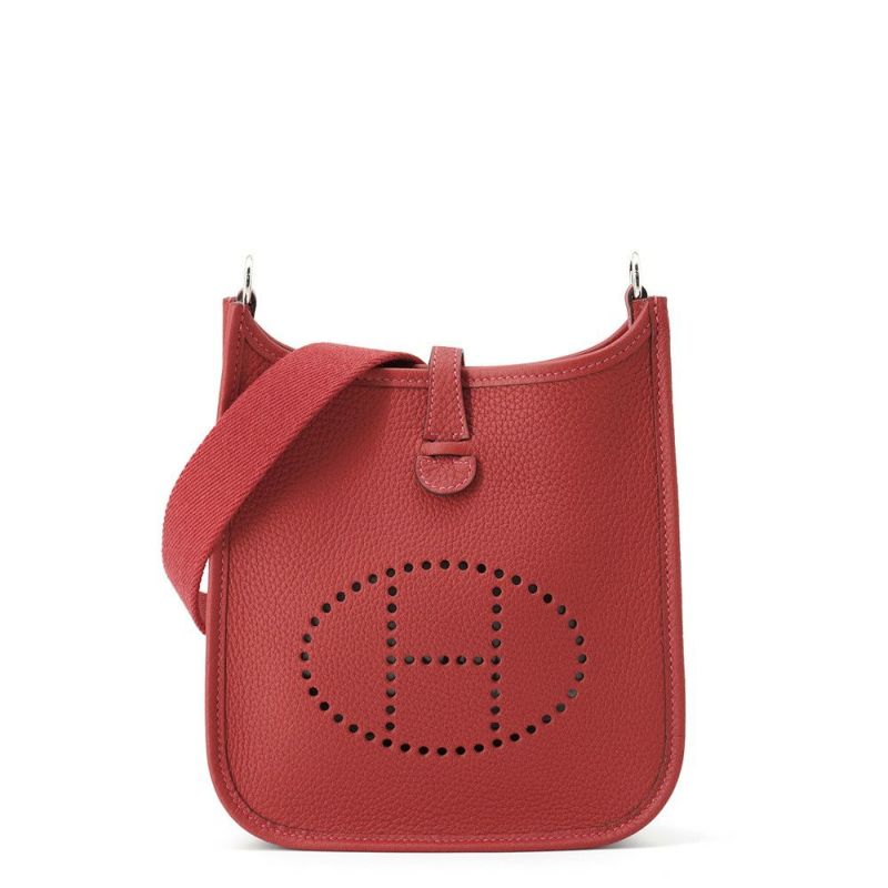 エルメス ショルダーバッグ エブリンTPM アマゾン 111cm ヴァーミリオン/シルバー金具 トリヨンノビーヨ B刻印 HERMES Evelyne