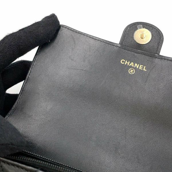 シャネル チェーンショルダーバッグ フラップ フォンケース マトラッセ ココマーク ラムスキン AP3226 CHANEL 黒