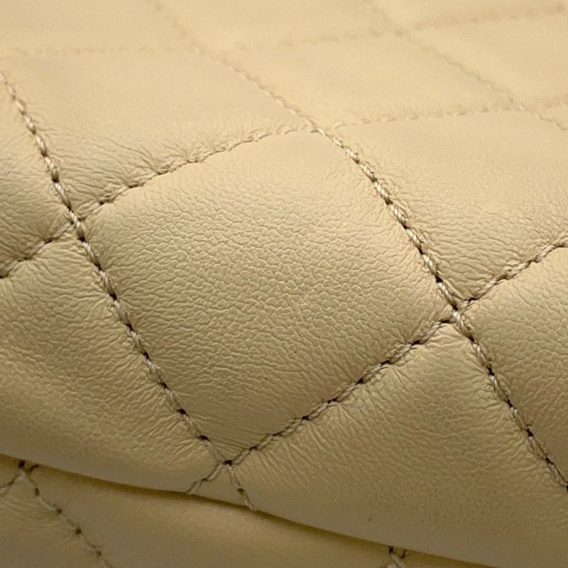 シャネル チェーンショルダーバッグ マトラッセ ココマーク ラムスキン CHANEL
