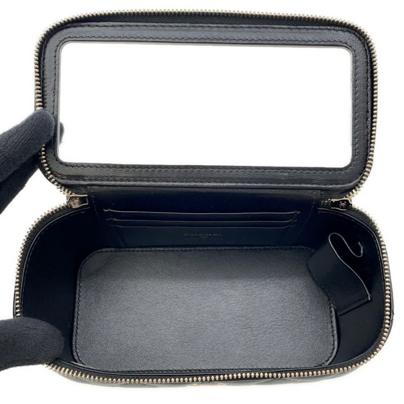 シャネル チェーンショルダーバッグ マトラッセ ココマーク ヴァニティケース ラムスキン AP2199 CHANEL 黒 バニティ