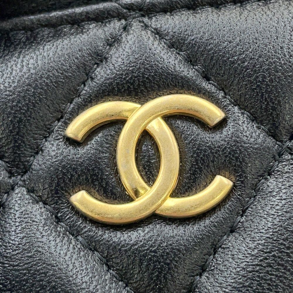 シャネル チェーンショルダーバッグ マトラッセ ココマーク ヴァニティケース ラムスキン AP2199 CHANEL 黒 バニティ