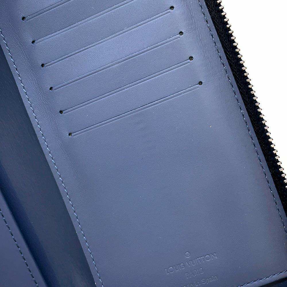 ルイヴィトン 長財布 モノグラム・シャドウ ジッピーウォレット・ヴェルティカル M80423