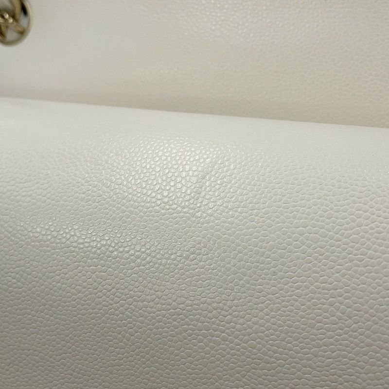 シャネル チェーンショルダーバッグ ココマーク マトラッセ30 キャビアスキン A58600 CHANEL