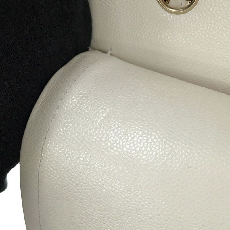 シャネル チェーンショルダーバッグ ココマーク マトラッセ30 キャビアスキン A58600 CHANEL