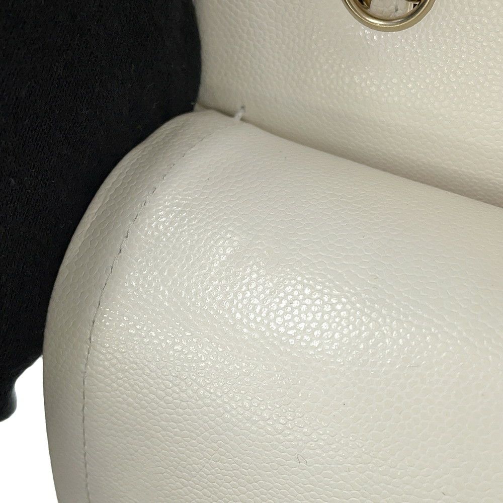 シャネル チェーンショルダーバッグ ココマーク マトラッセ30 キャビアスキン A58600 CHANEL