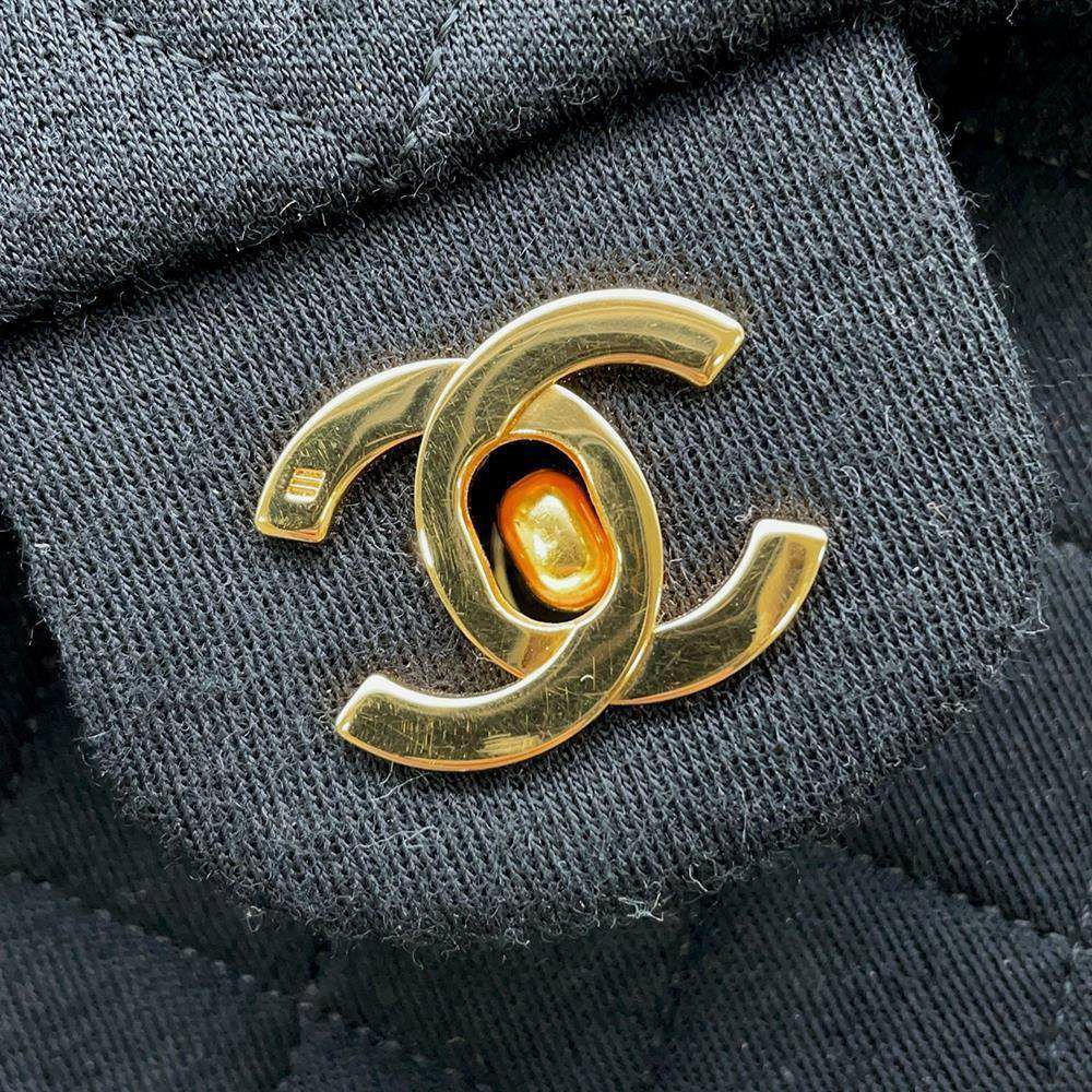 シャネル チェーンショルダーバッグ マトラッセ ココマーク ダブルチェーン コットン A01112 CHANEL 黒