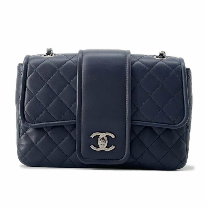 シャネル チェーンショルダーバッグ マトラッセ ココマーク フラップ ラムスキン CHANEL 2wayバッグ