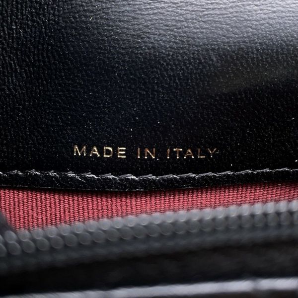 シャネル チェーンウォレット マトラッセ フェイクパール ミニ ラムスキン AP2932 CHANEL 黒