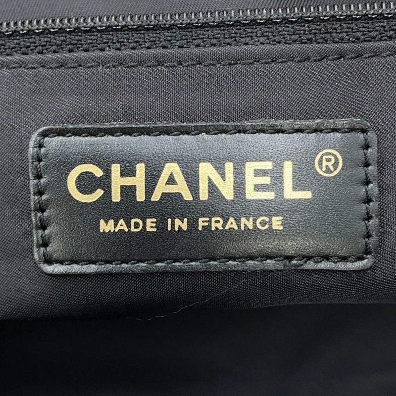 シャネル トートバッグ ニュートラベルライン トートMM ナイロン レザー A15991 CHANEL 黒