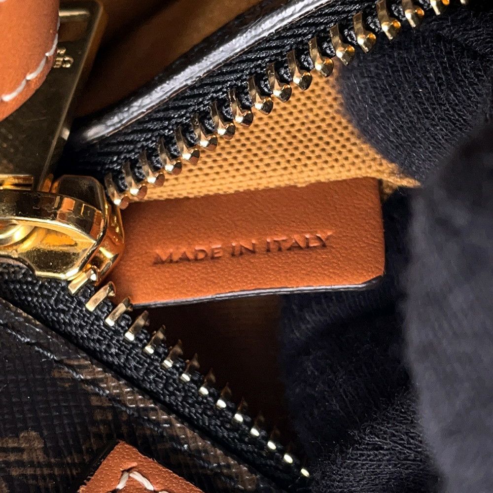 セリーヌ トートバッグ スモール バーティカル カバ トリオンフキャンバス CELINE バッグ