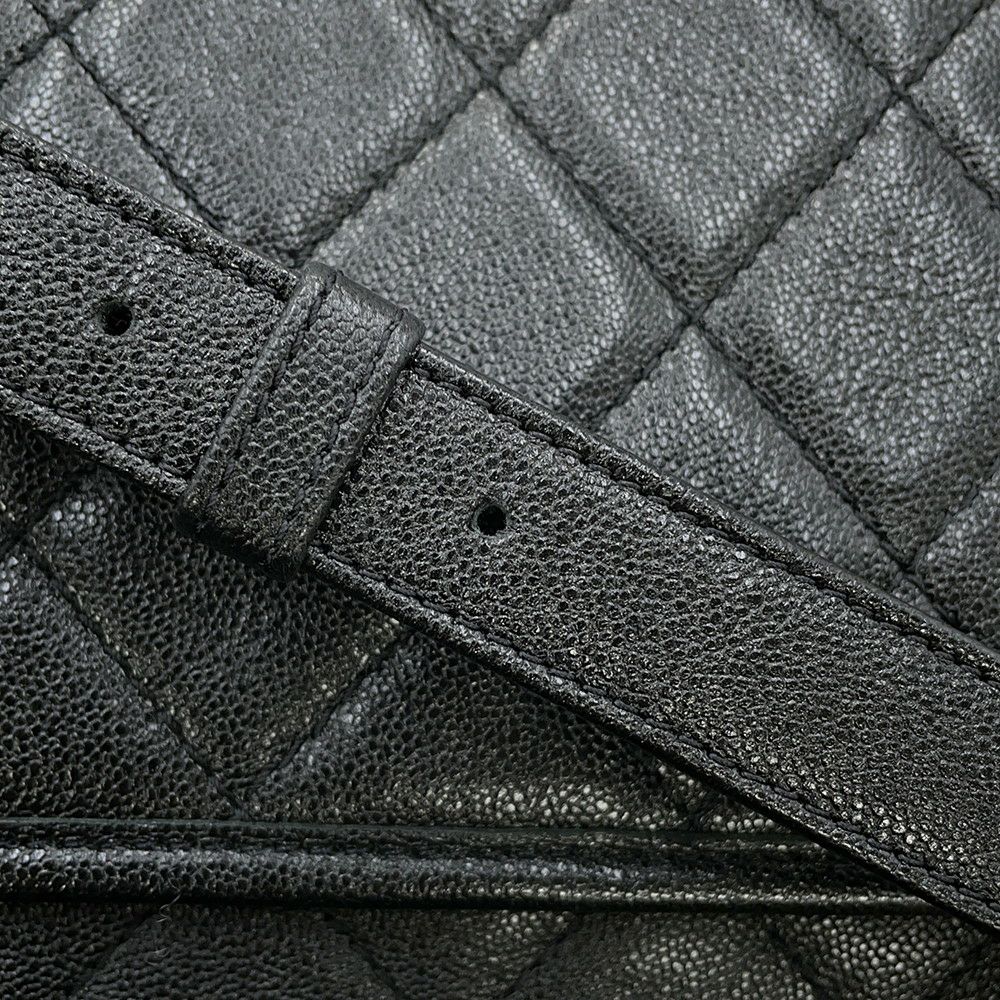 シャネル チェーンショルダーバッグ マトラッセ ココマーク スモールメッセンジャーバッグ ラムスキン AS2447 CHANEL 黒