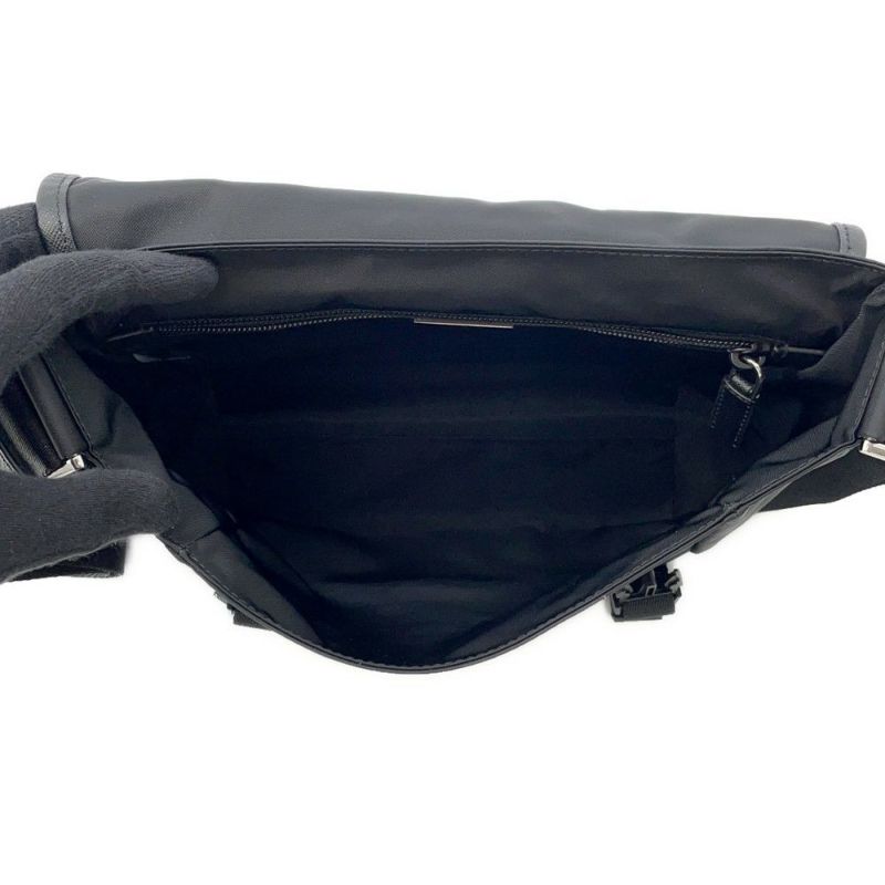 プラダ ショルダーバッグ Re-Nylon xサフィアーノ ナイロン レザー 2VD066 PRADA 斜め掛け 黒