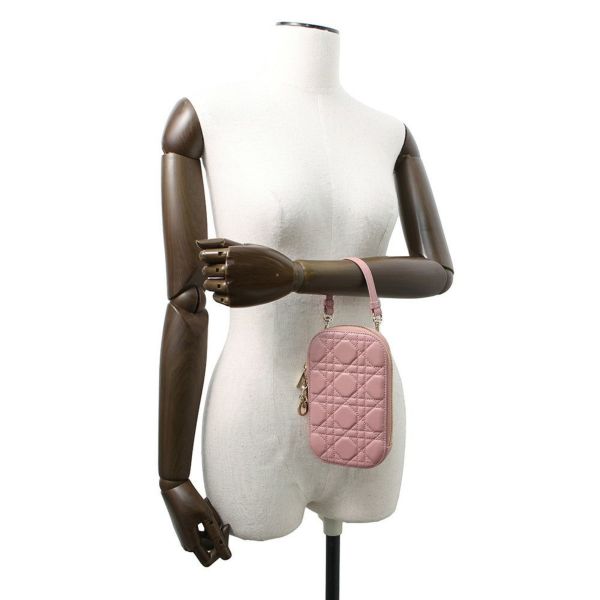 クリスチャン・ディオール スマホケース レディディオール フォンホルダー カナージュ ラムスキン S0872ONMJ