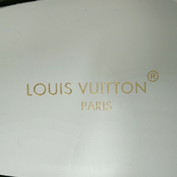 ルイヴィトン スニーカー モノグラム タイムアウトライン レディースサイズ37 1/2 LOUIS VUITTON 靴 白 セール品