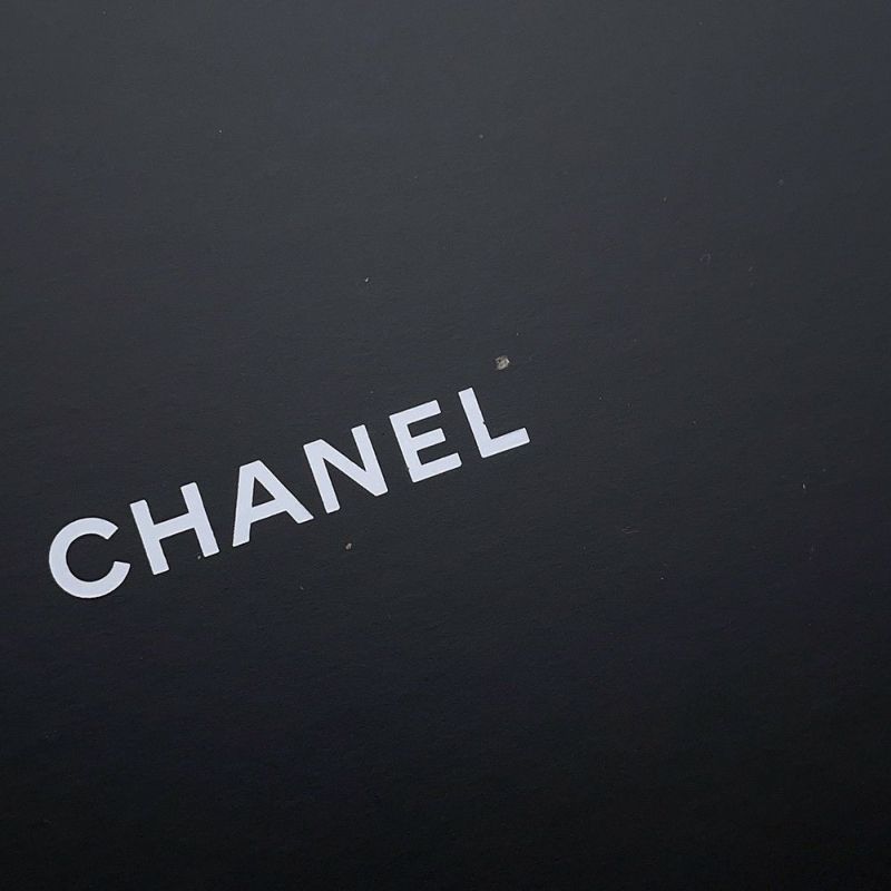 シャネル チェーンウォレット クラシック マトラッセ ココマーク キャビアスキン AP0250 CHANEL 財布 黒