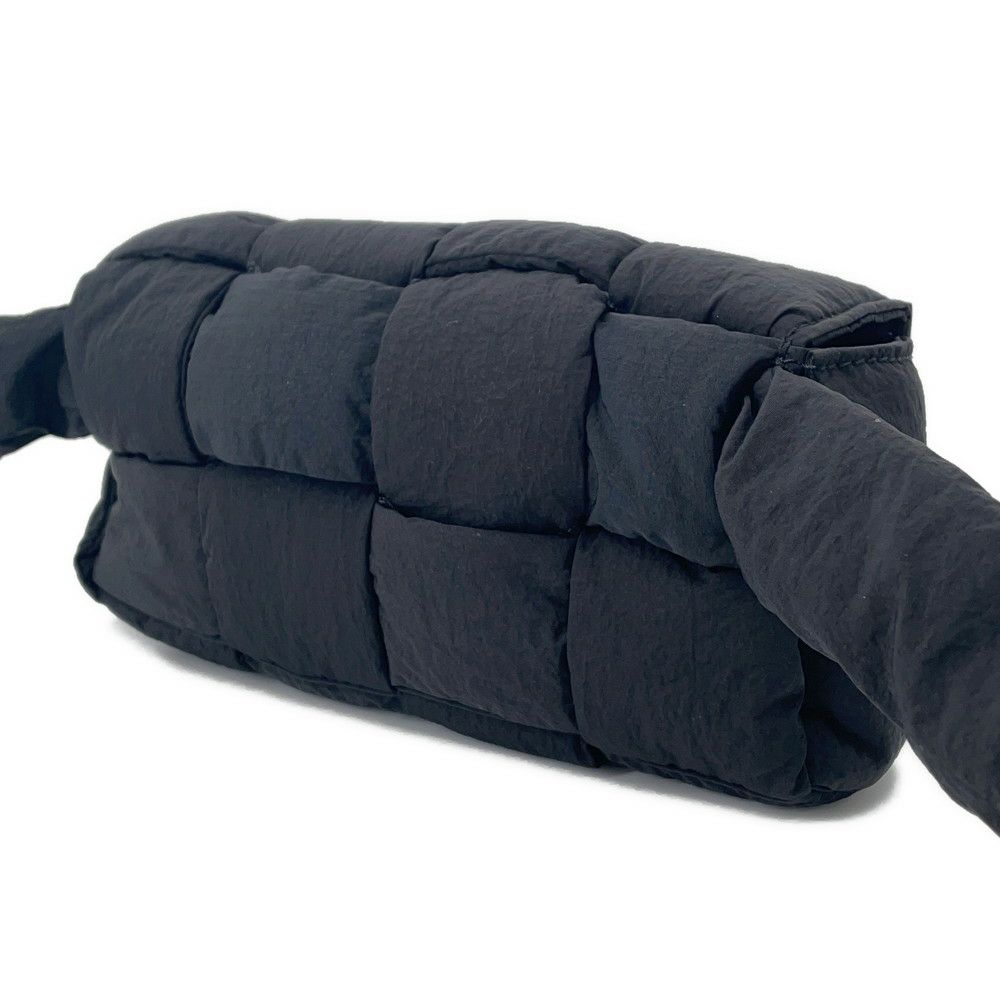 ボッテガヴェネタ ボディバッグ パデットカセット ナイロン 679763 BOTTEGA VENETA バッグ 黒