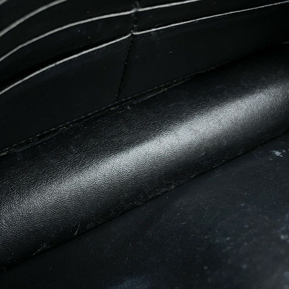 フェンディ ショルダーウォレット FFダイヤモンド レザー 8M0488 FENDI 長財布 黒