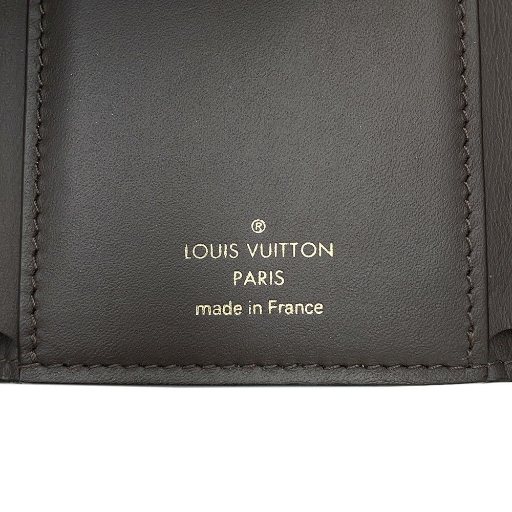 ルイヴィトン 三つ折り財布 トリヨンレザー ポルトフォイユ・カプシーヌ コンパクト M62159