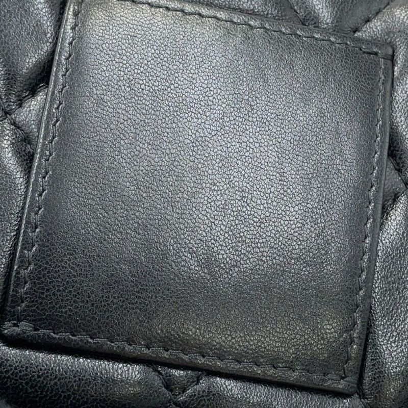 シャネル チェーンウォレット マトラッセ ココマーク ラムスキン AP2056 CHANEL 財布 黒