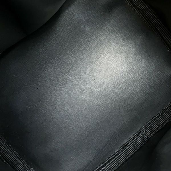 シャネル バニティバッグ ココマーク キャビアスキン 縦型 A01998 CHANEL 化粧ポーチ コスメポーチ 黒