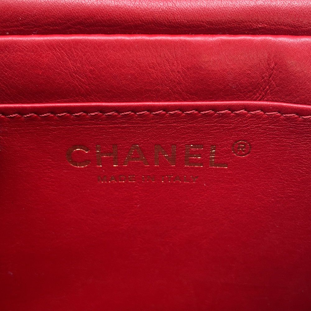 シャネル チェーンショルダーバッグ マトラッセ ココマーク ラムスキン CHANEL バッグ 赤