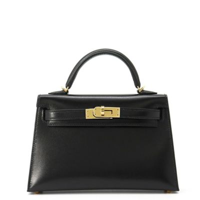 希少❗️美品☆フェンディ　ズッカ　エピ　メッセンジャーバッグ　黒　ユニセックス FENDI(フェンディ) ズッカ柄ショルダーバッグ7VA458 7VA458 199