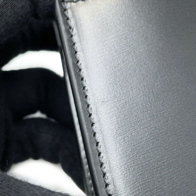 セリーヌ ショルダーバッグ トリオンフ マルチポシェット シャイニーカーフレザー 10L973 CELINE 黒